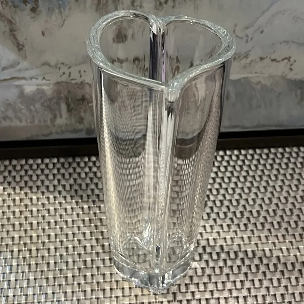 ORREFORS Orrefors Heart Bud Vase 3